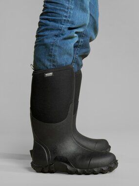 Bogs Classic High Men's Insulated Waterproof Boots in Size 8